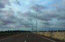 Ilustrasi ruas jalan tol. Karhutla tercatat 23 kali terjadi di sekitar Tol Balikpapan-Samarinda sejak September 2026. (Foto: Wikimedia Commons)